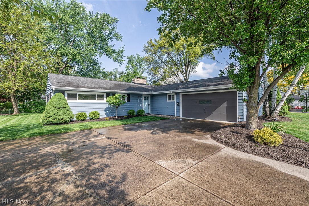 2666 W Asplin Drive Rocky River OH 44116