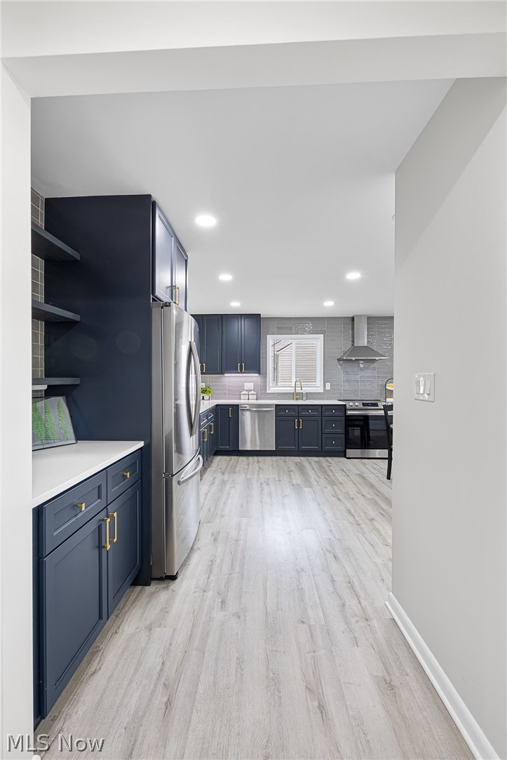 2666 W Asplin Drive Rocky River OH 44116