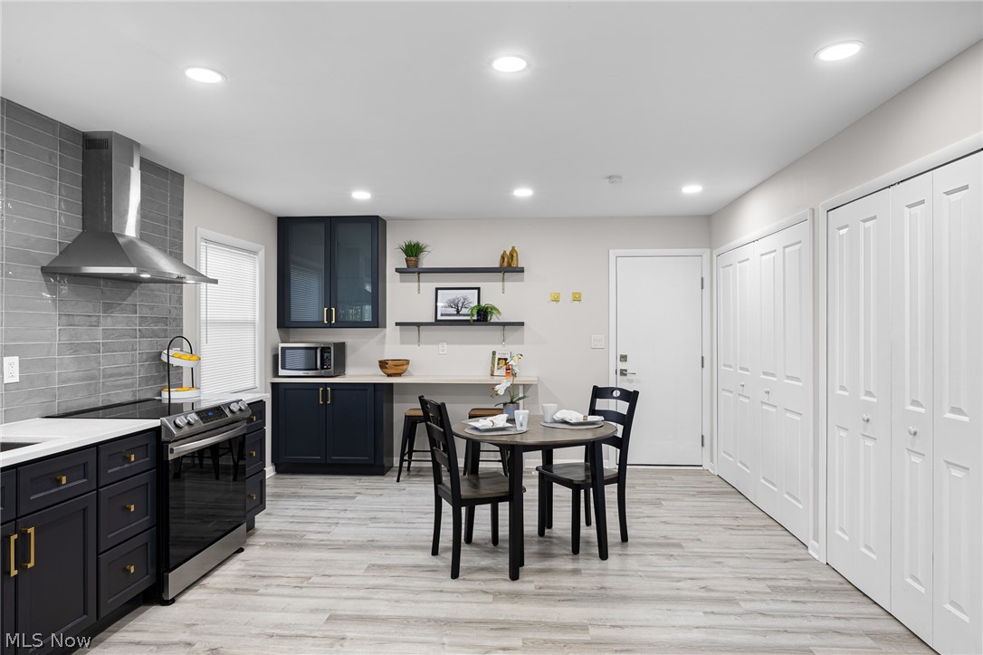 2666 W Asplin Drive Rocky River OH 44116