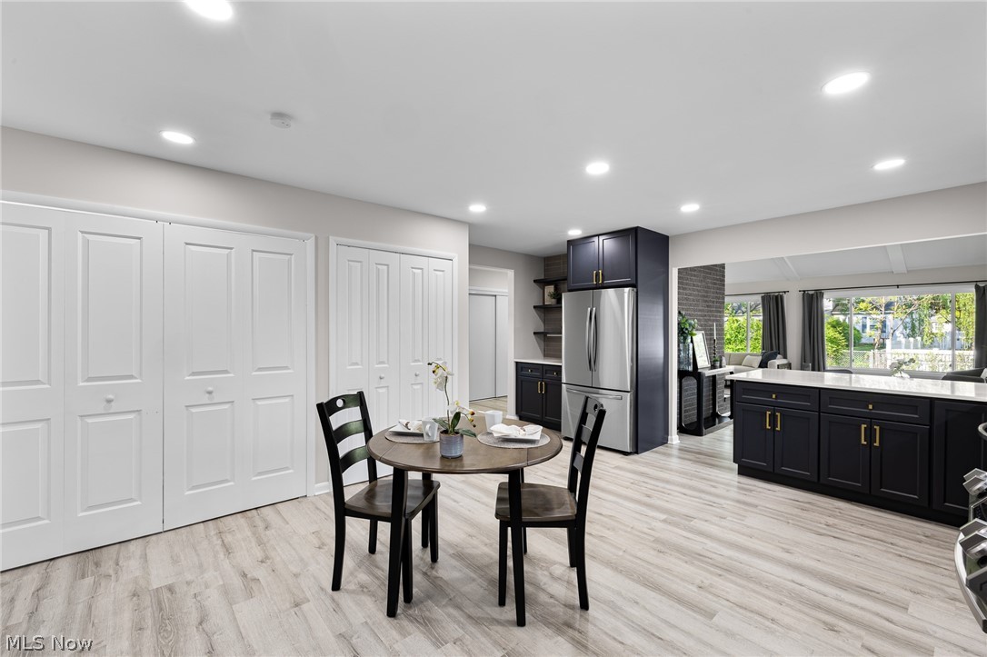 2666 W Asplin Drive Rocky River OH 44116