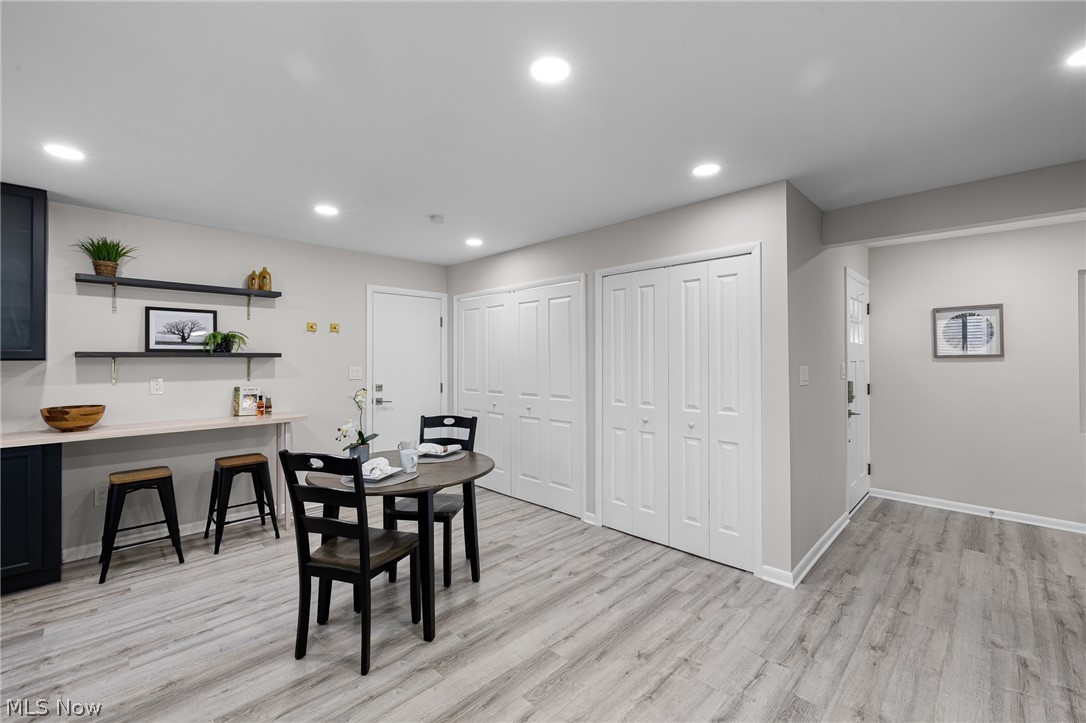 2666 W Asplin Drive Rocky River OH 44116