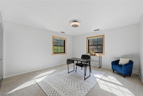 2667 Olentangy Drive Akron OH 44333