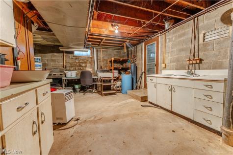 4324 Sr-39 Millersburg OH 44654