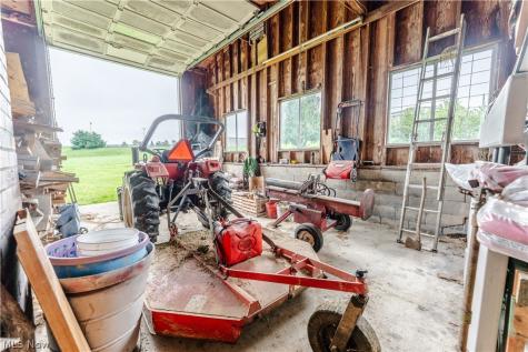 4324 Sr-39 Millersburg OH 44654