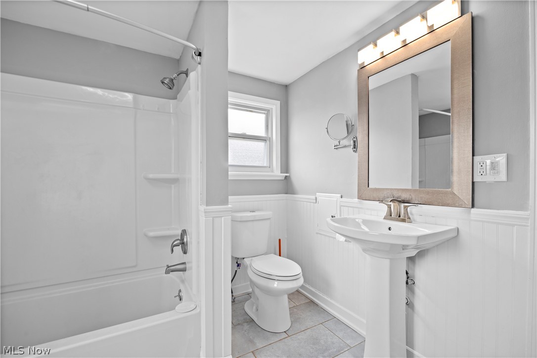 337 Harvard Avenue Elyria OH 44035