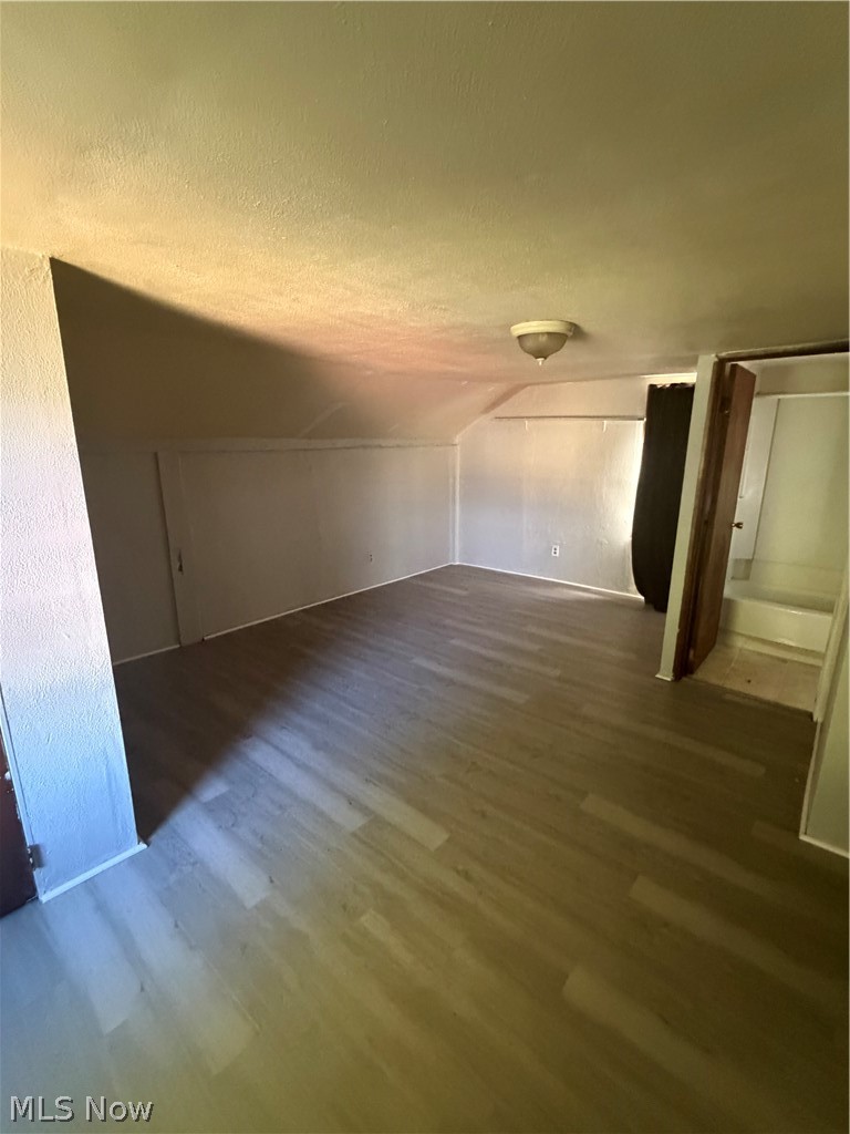 15 E 2nd Street Niles OH 44446