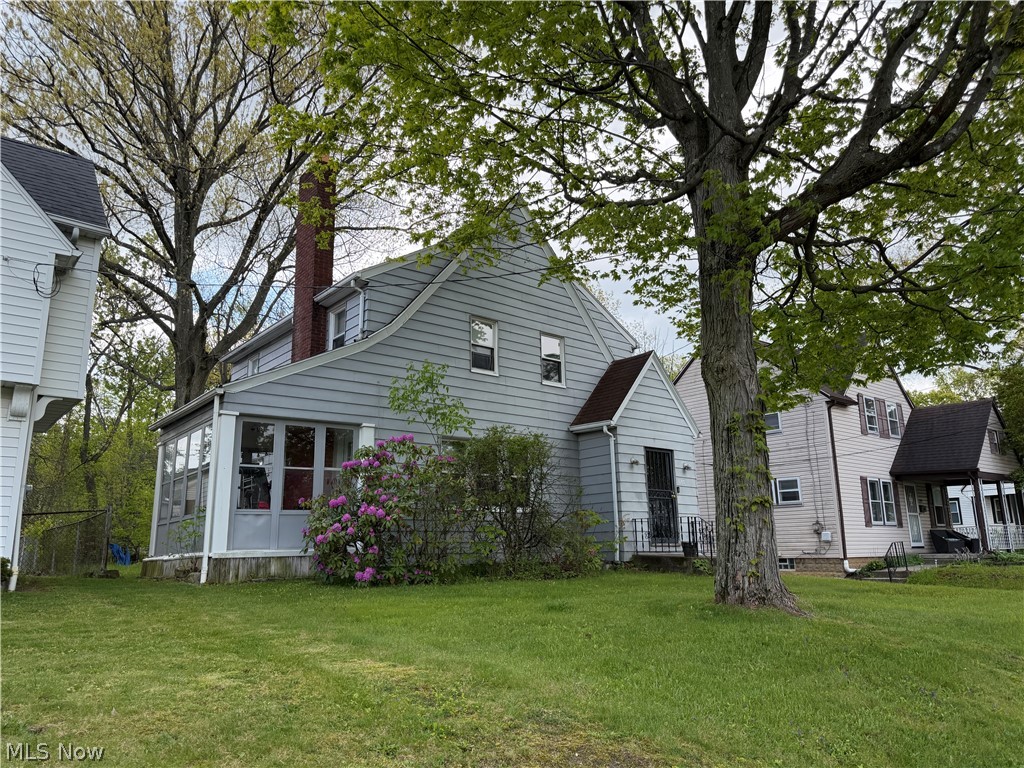 1187 Mercer Avenue Akron OH 44307