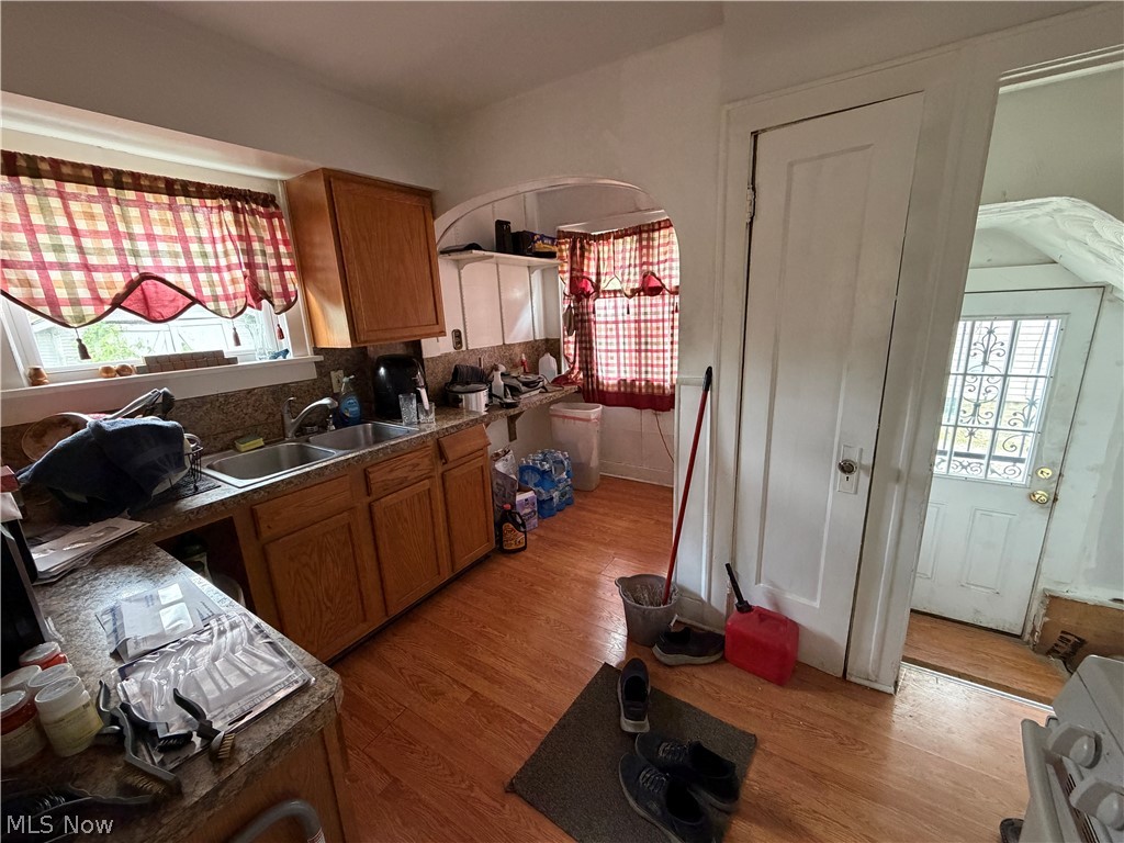 1187 Mercer Avenue Akron OH 44307