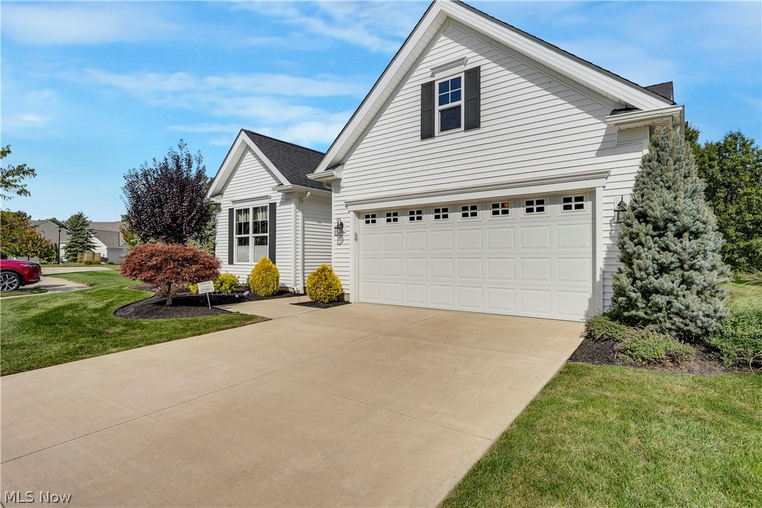 33186 Brookcrest Place Avon Lake OH 44012