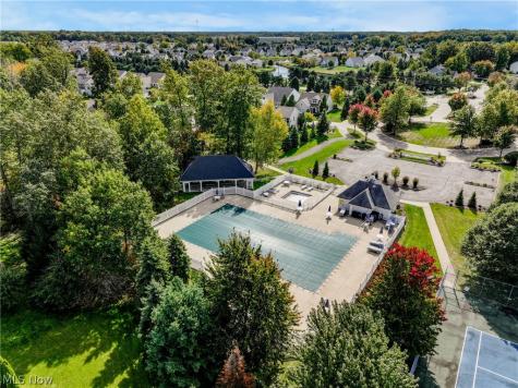 33186 Brookcrest Place Avon Lake OH 44012
