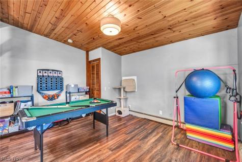 6392 Sherborn Road Parma Heights OH 44130