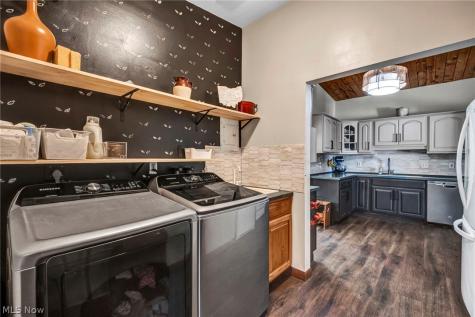 6392 Sherborn Road Parma Heights OH 44130