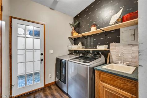 6392 Sherborn Road Parma Heights OH 44130