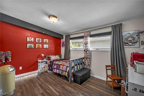 6392 Sherborn Road Parma Heights OH 44130