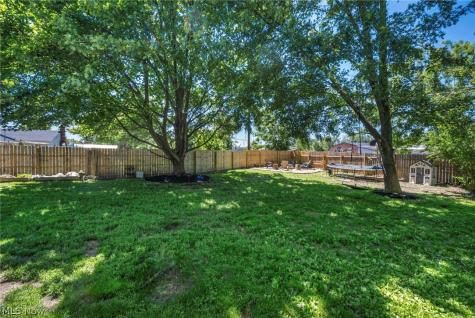 6392 Sherborn Road Parma Heights OH 44130