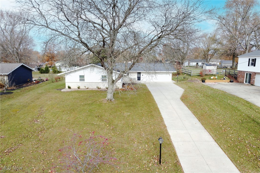 126 Greenbriar Drive Aurora OH 44202