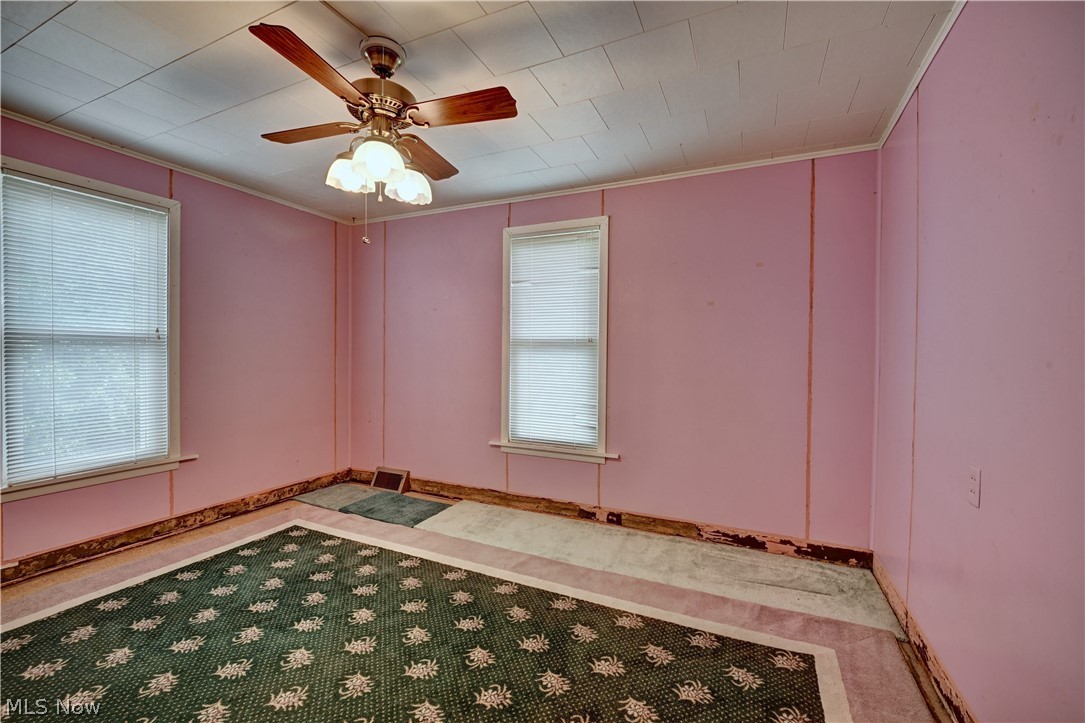 276 Facrtory Street Sugarcreek OH 44681