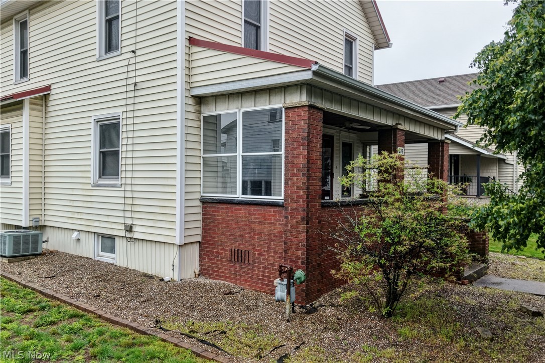 276 Facrtory Street Sugarcreek OH 44681