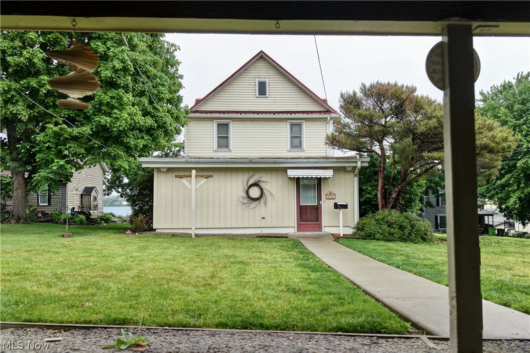 276 Facrtory Street Sugarcreek OH 44681