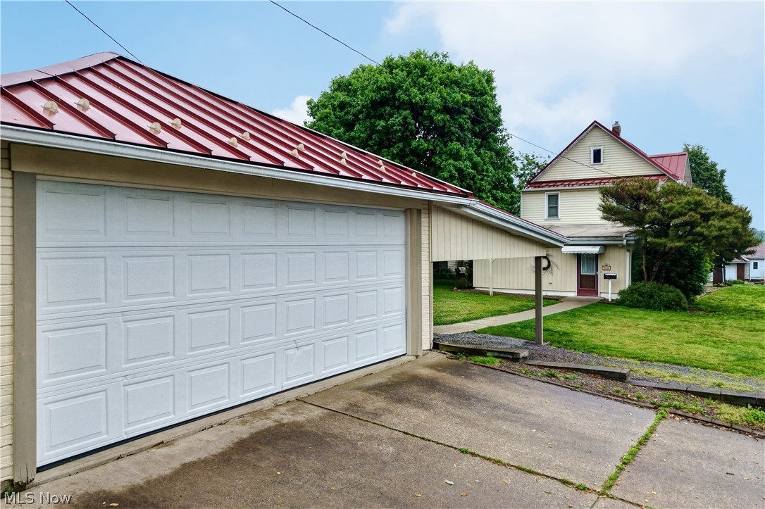 276 Facrtory Street Sugarcreek OH 44681