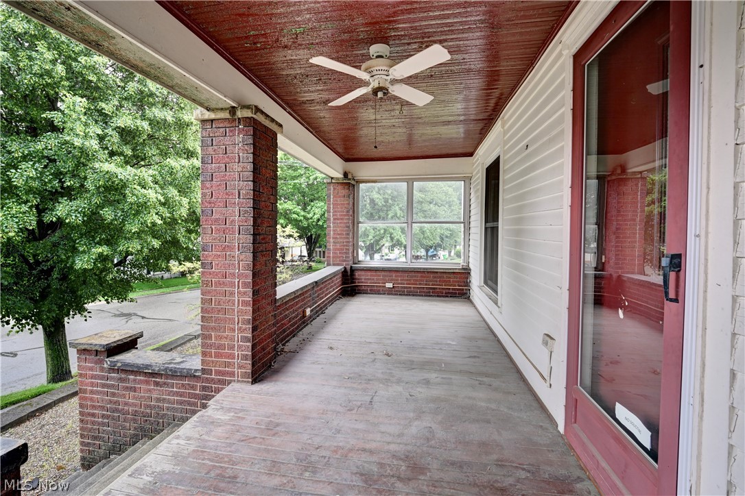 276 Facrtory Street Sugarcreek OH 44681