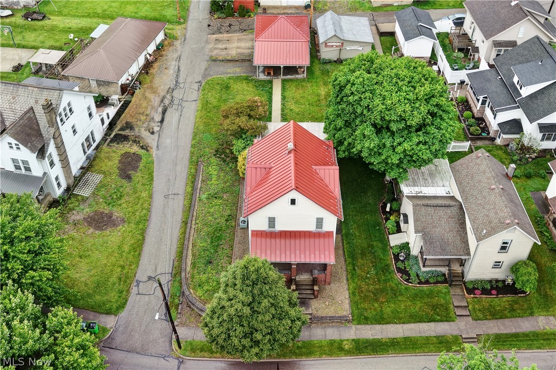 276 Facrtory Street Sugarcreek OH 44681