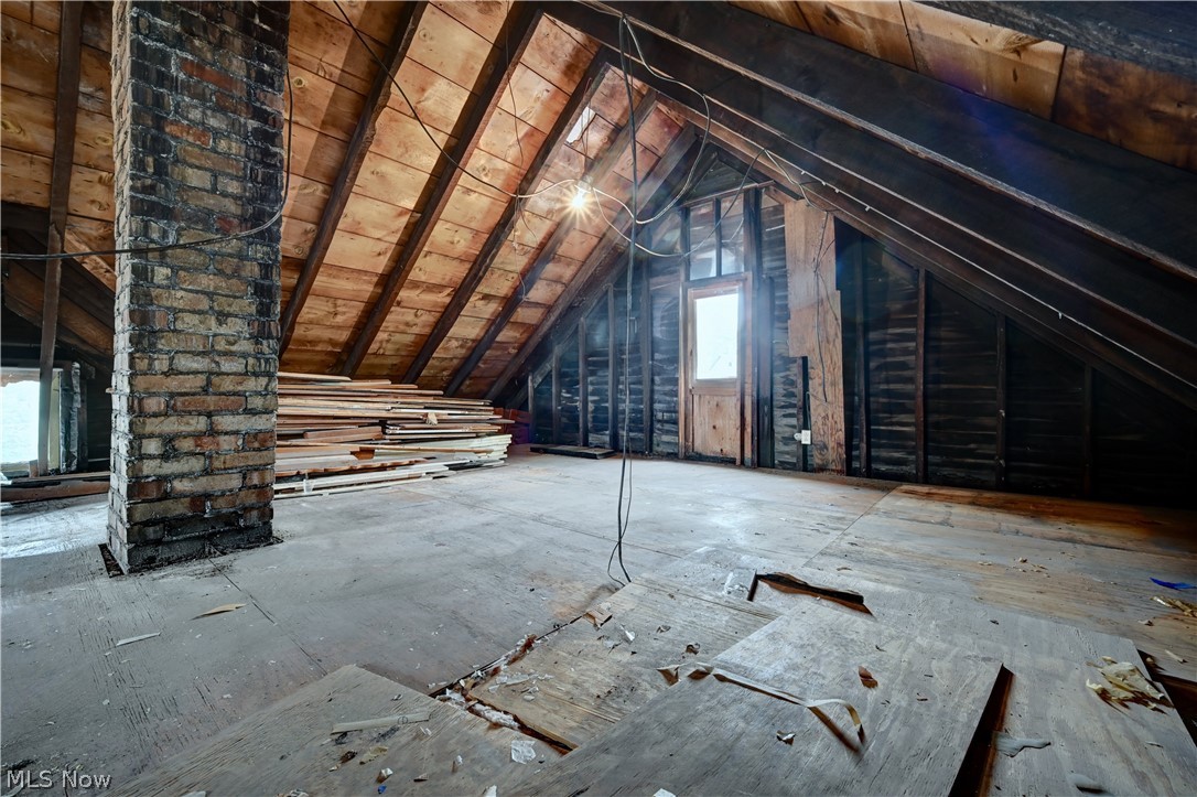 276 Facrtory Street Sugarcreek OH 44681