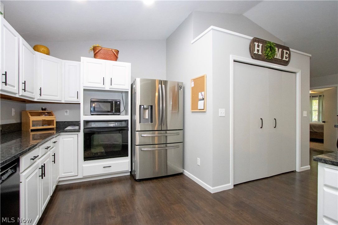 5073 Burgundy Court West Salem OH 44287