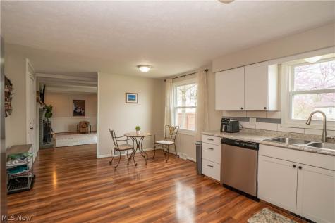 8028 Woodrush Drive NW North Canton OH 44720