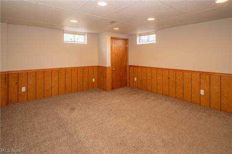 8028 Woodrush Drive NW North Canton OH 44720