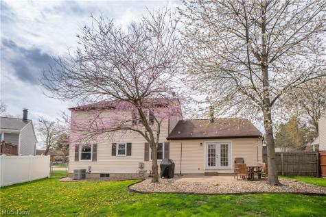 8028 Woodrush Drive NW North Canton OH 44720