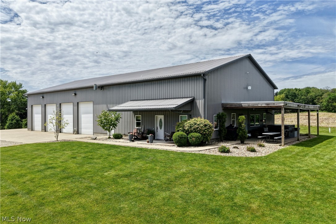 7839 Chestnut Ridge Road NW Beach City OH 44608