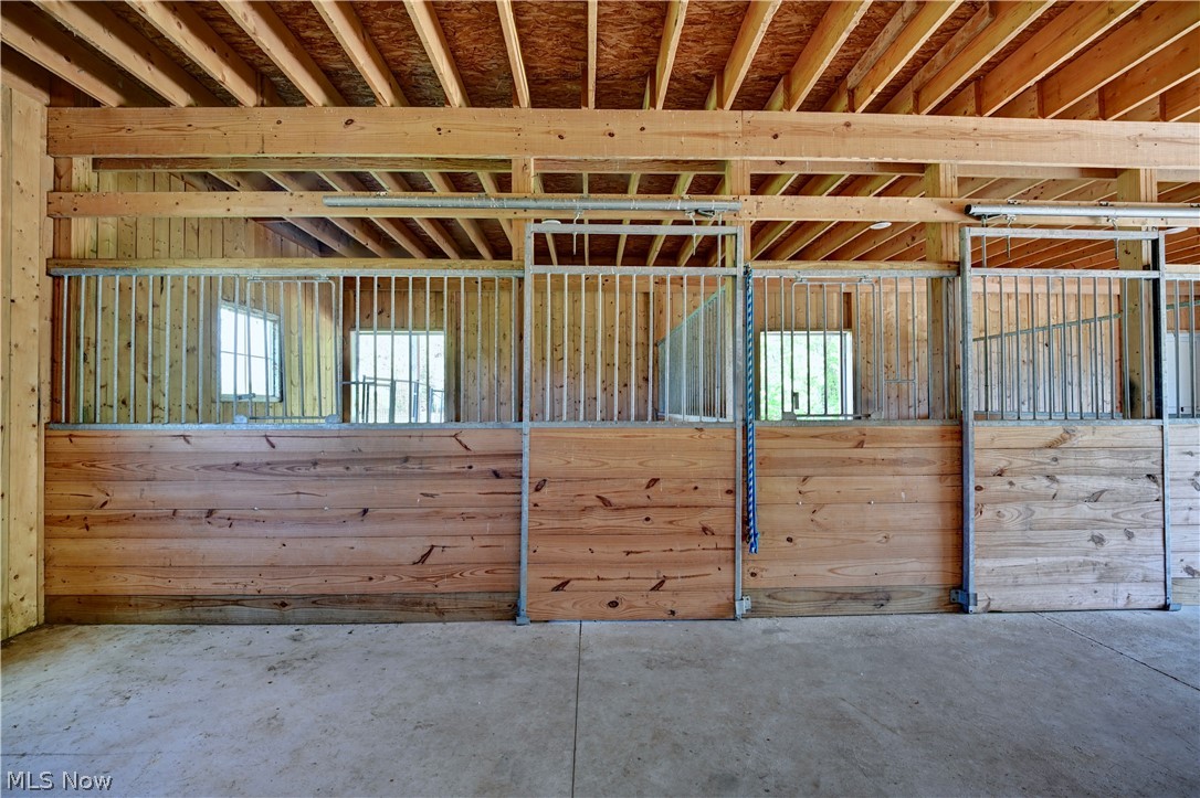7839 Chestnut Ridge Road NW Beach City OH 44608