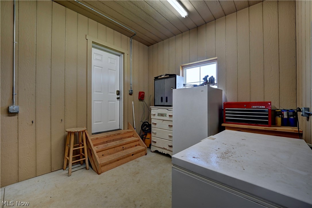 7839 Chestnut Ridge Road NW Beach City OH 44608