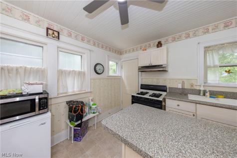 2012 Marlindale Road Cleveland Heights OH 44118