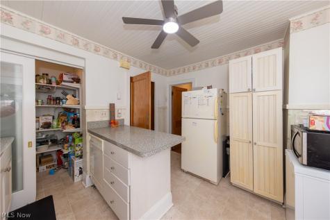 2012 Marlindale Road Cleveland Heights OH 44118