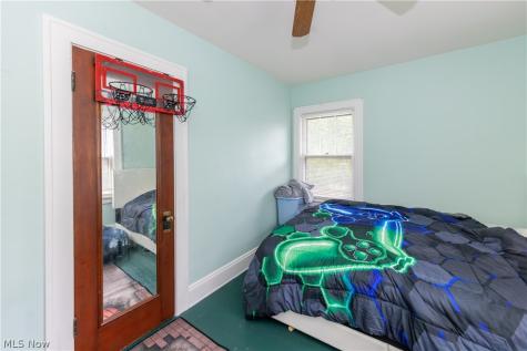 2012 Marlindale Road Cleveland Heights OH 44118