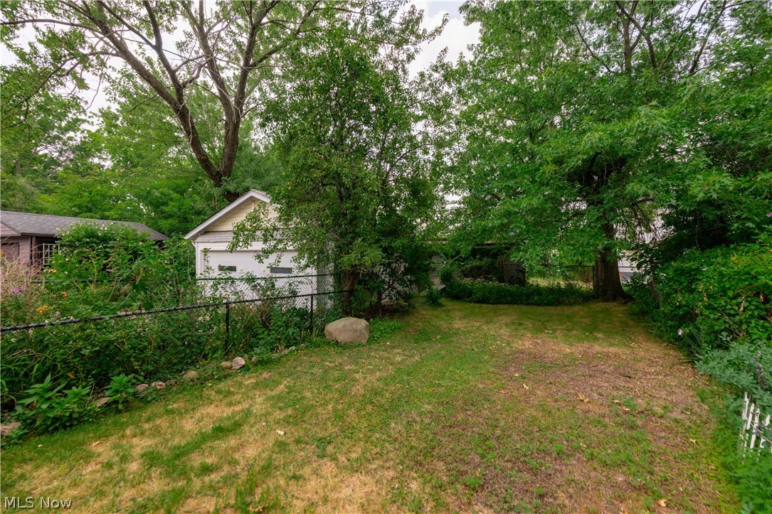 2012 Marlindale Road Cleveland Heights OH 44118