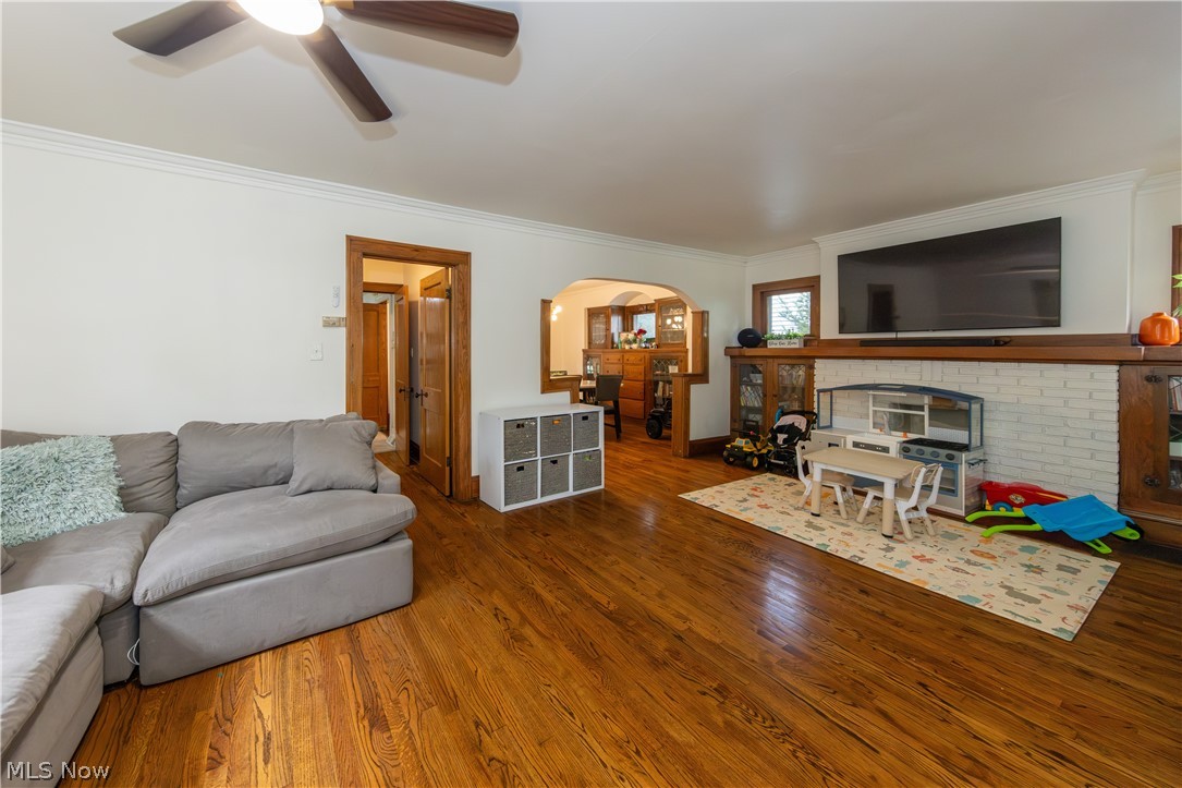 2012 Marlindale Road Cleveland Heights OH 44118