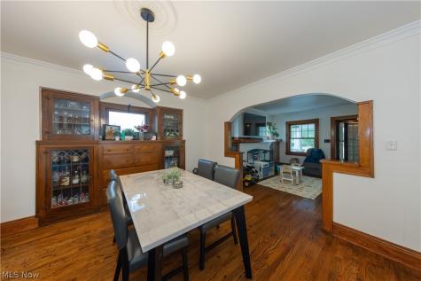 2012 Marlindale Road Cleveland Heights OH 44118
