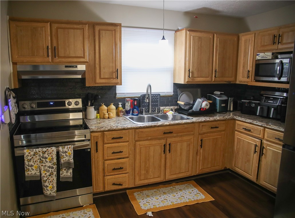 1258 Vane Avenue Akron OH 44310