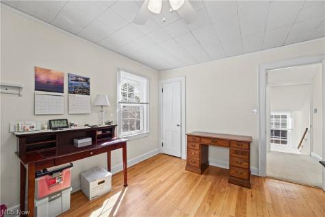 3305 Glencairn Road Shaker Heights OH 44122