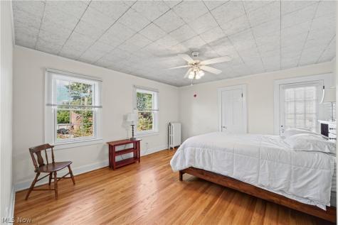 3305 Glencairn Road Shaker Heights OH 44122