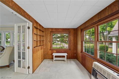 3305 Glencairn Road Shaker Heights OH 44122
