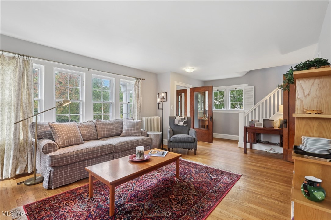 1503 Chesterland Avenue Lakewood OH 44107