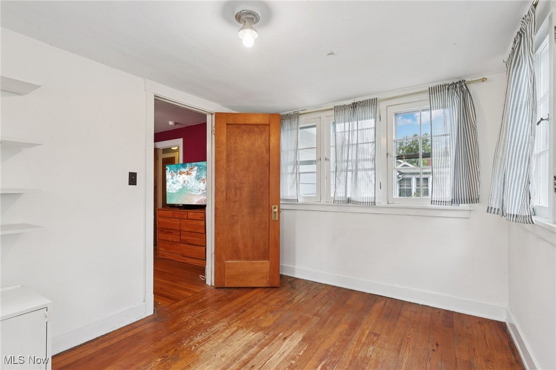 1503 Chesterland Avenue Lakewood OH 44107