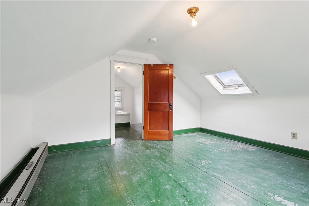 1503 Chesterland Avenue Lakewood OH 44107