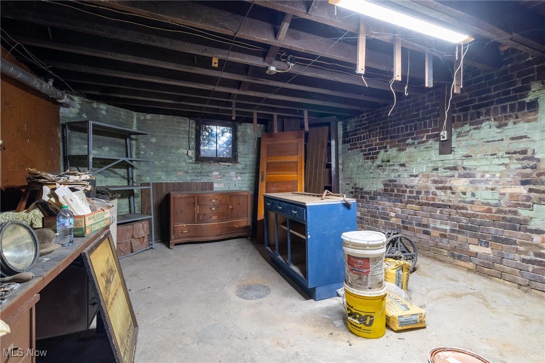705 Main Street Toronto OH 43964