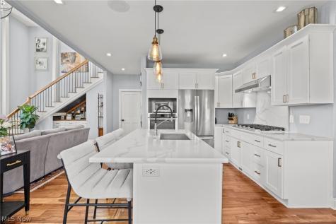 4902 Tillman Avenue Cleveland OH 44102