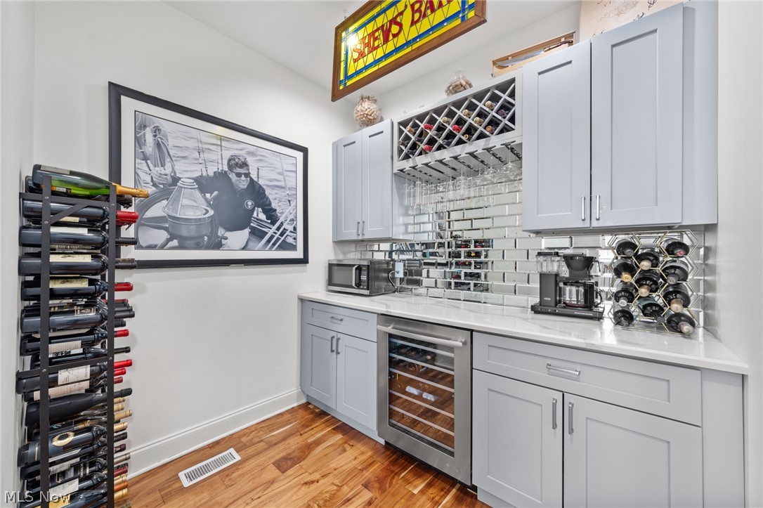 4902 Tillman Avenue Cleveland OH 44102
